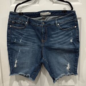 Torrid women’s size 20 denim short